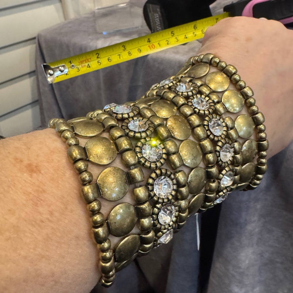 Antique 5 inch‎ Wide  Brass Tone Statement Stretch BOHO  Bracelet w/ Rhinestones